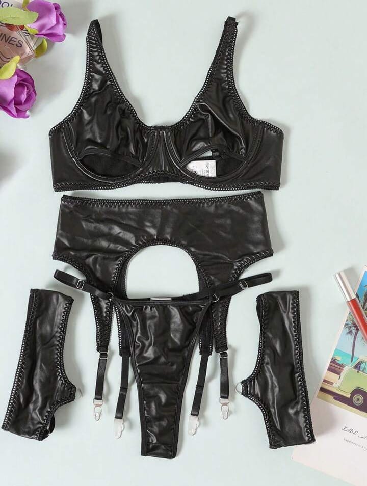 Sexy Lingerie & Costum